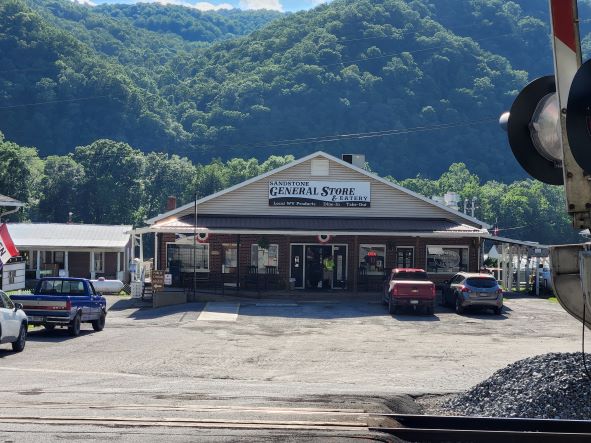 Sandstone Falls General Store and Eatery