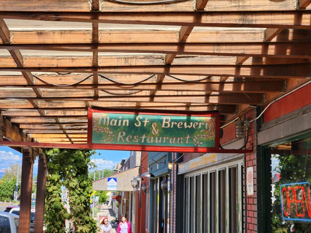 Main Street Brewing and Restaurant